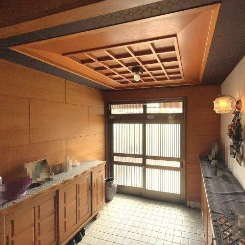 泉佐野市西本町リノベーション向一戸建て